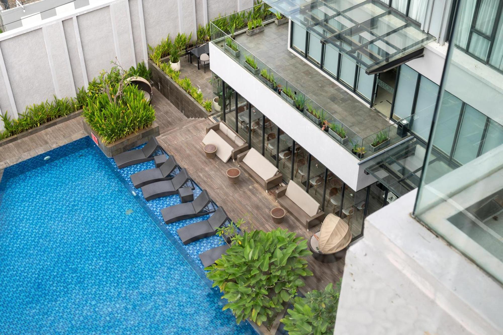 Aston Sorong Hotel & Conference Center Exterior foto